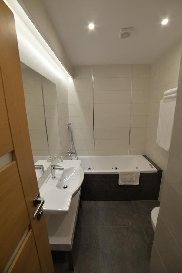 Hotel Arte Zamosc  Ngoại thất bức ảnh